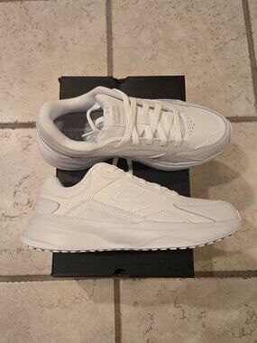 NEW Under Armour W Edge LTHR Women's White Size 9.5 Shoes